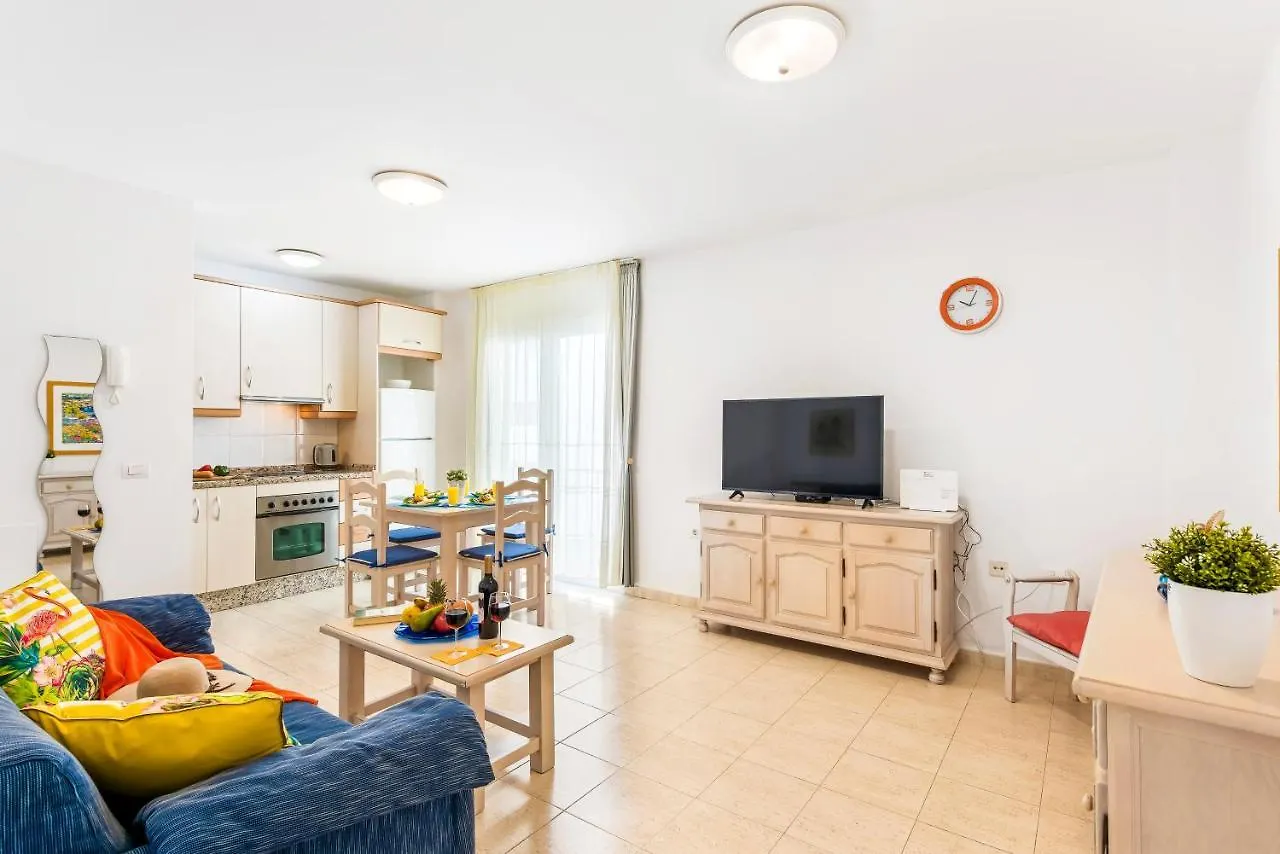 17 Los Cristianos Central By The Beach ,Wifi أرونا 0*,  إسبانيا