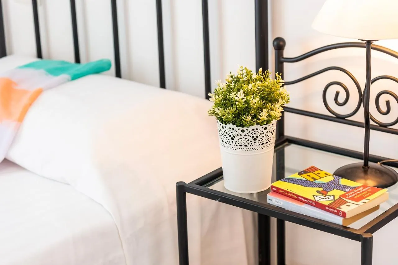 17 Los Cristianos Central By The Beach ,Wifi أرونا شقة