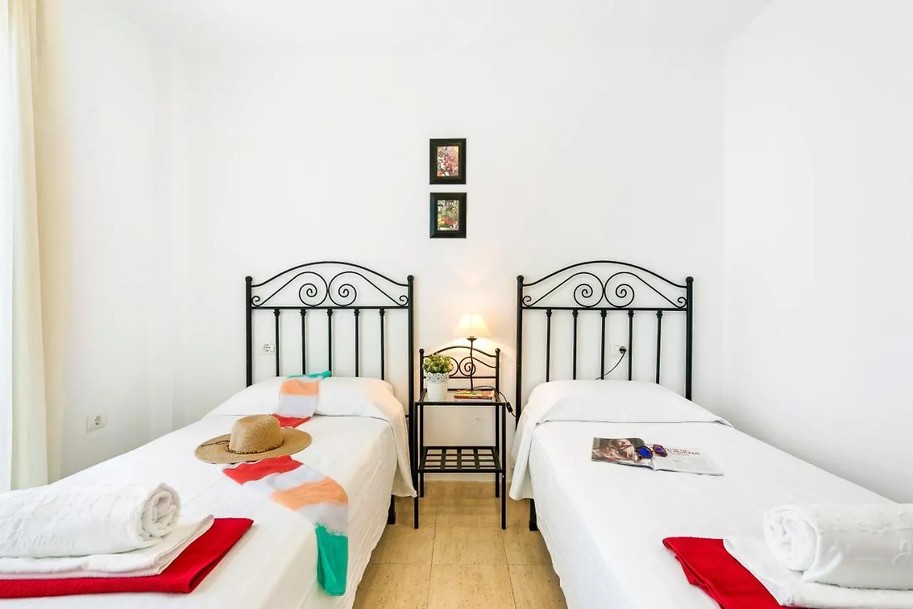 17 Los Cristianos Central By The Beach ,Wifi أرونا 0*,  إسبانيا